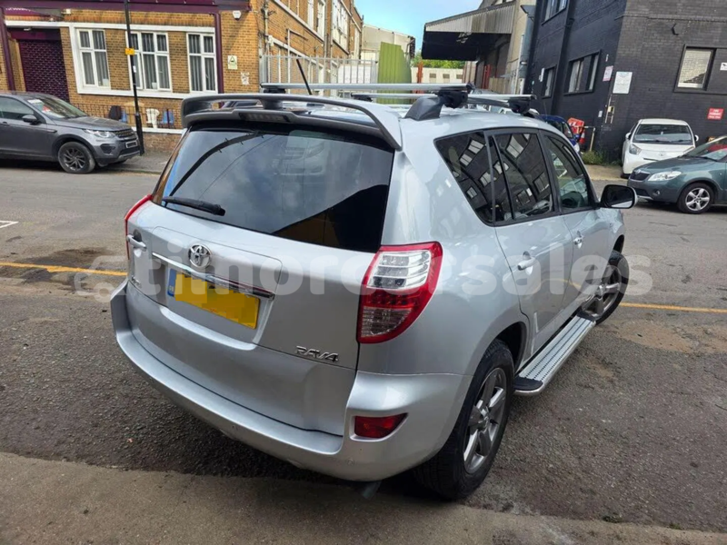 Big with watermark toyota rav4 dili dili 3406