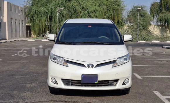 Buy Used Toyota Previa White Car in Dili in Dili Buy Used Toyota Previa White Car in Dili in Dili