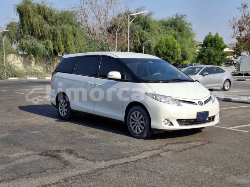 Big with watermark toyota previa dili dili 3427