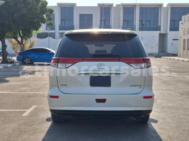 Big with watermark toyota previa dili dili 3427