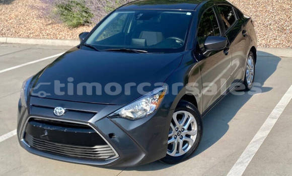 Buy Used Toyota Yaris Black Car in Dili in Dili