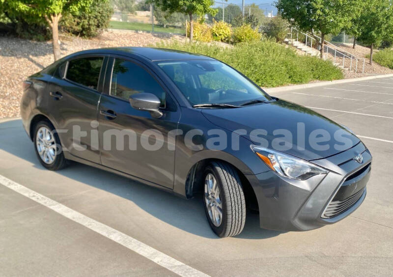 Big with watermark toyota yaris dili dili 3430