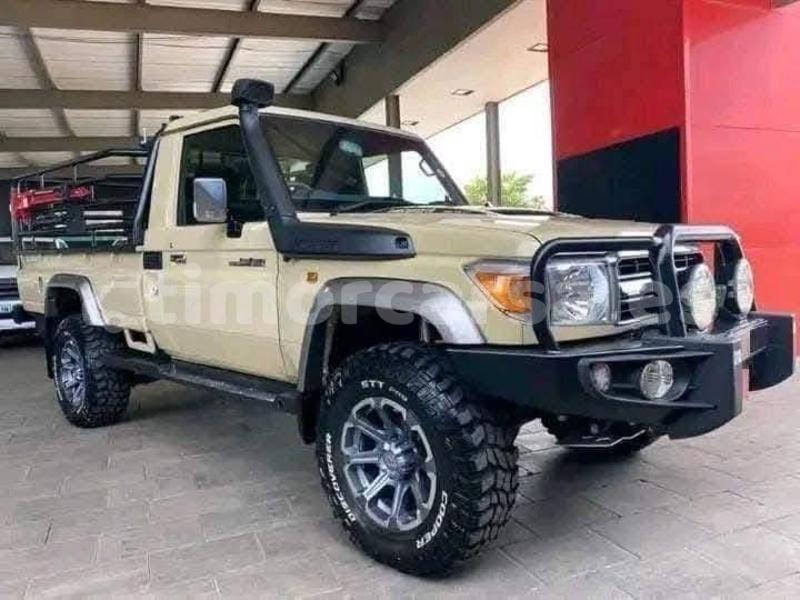 Big with watermark toyota land cruiser bobonaro cailaco 3439