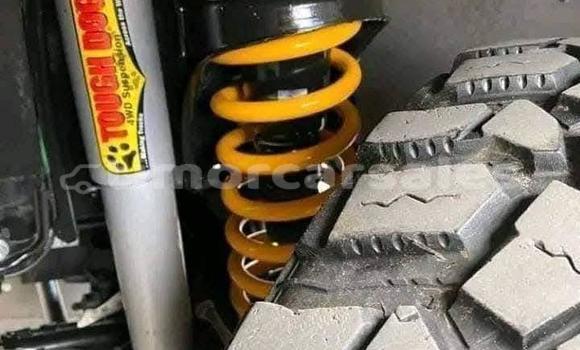 Acheter Occasion Voiture Toyota Land Cruiser Beige à Cailaco, Bobonaro Acheter Occasion Voiture Toyota Land Cruiser Beige à Cailaco, Bobonaro