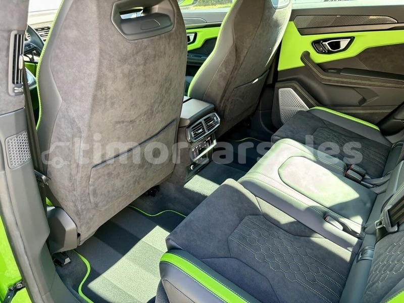 Big with watermark lamborghini urus manufahi alas 3441