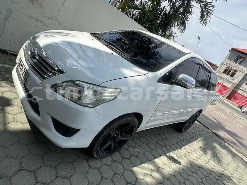 Big with watermark toyota innova dili dili 3451
