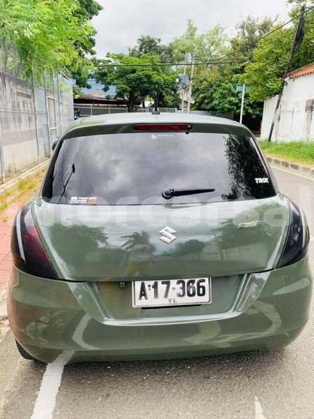 Big with watermark suzuki swift dili dili 3452