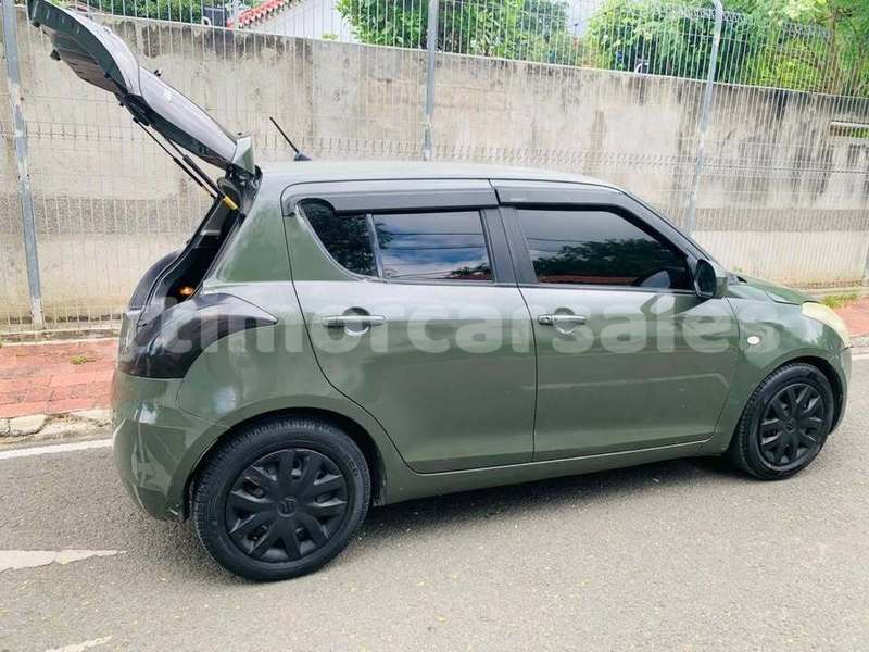 Big with watermark suzuki swift dili dili 3452