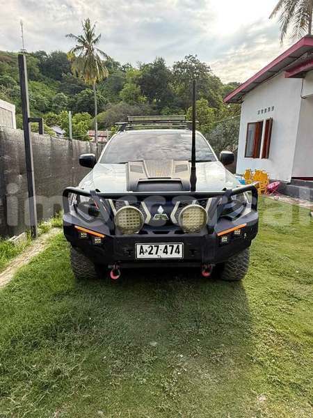 Big with watermark mitsubishi triton dili dili 3455