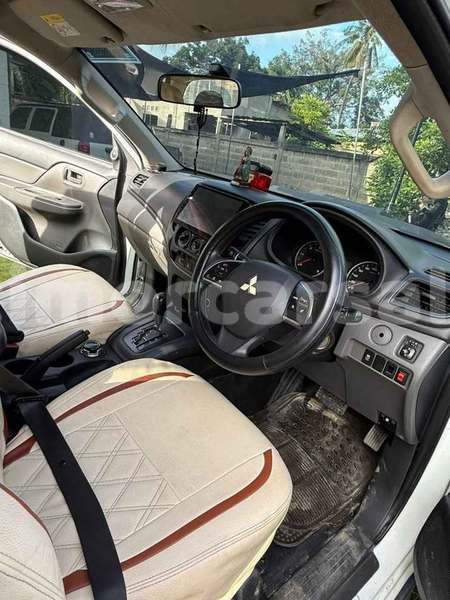 Big with watermark mitsubishi triton dili dili 3455