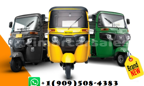Buy New Bajaj CT Black Bike in Alas in Manufahi Buy New Bajaj CT Black Bike in Alas in Manufahi