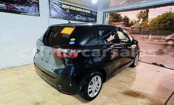 Buy Used Honda Fit Black Car in Dili in Dili Buy Used Honda Fit Black Car in Dili in Dili