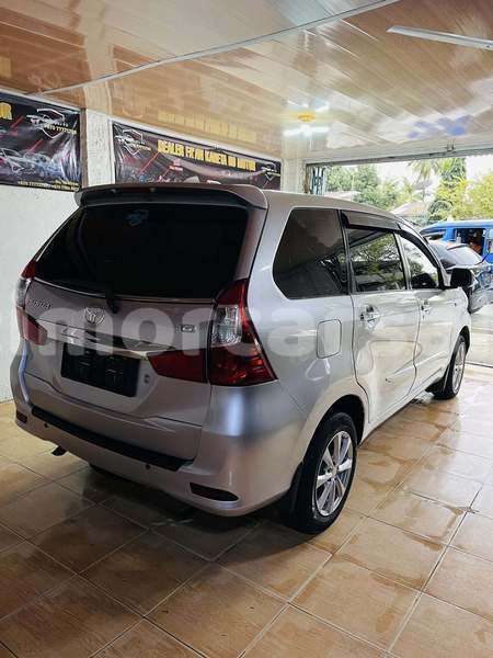 Big with watermark toyota avanza dili dili 3479