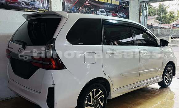 Buy Used Toyota Avanza White Car in Dili in Dili Buy Used Toyota Avanza White Car in Dili in Dili