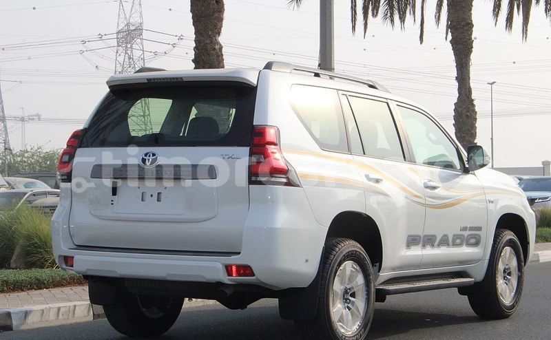 Big with watermark toyota land cruiser prado dili dili 3481