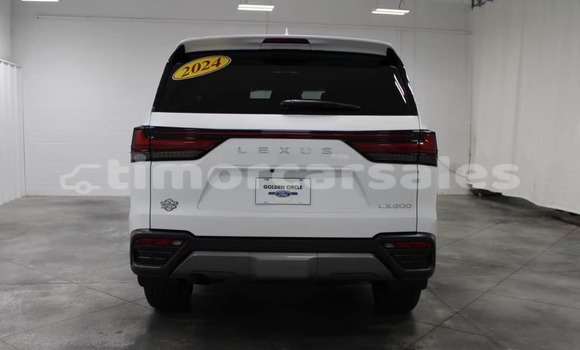 Buy Used Lexus LX White Car in Atabae in Bobonaro Buy Used Lexus LX White Car in Atabae in Bobonaro