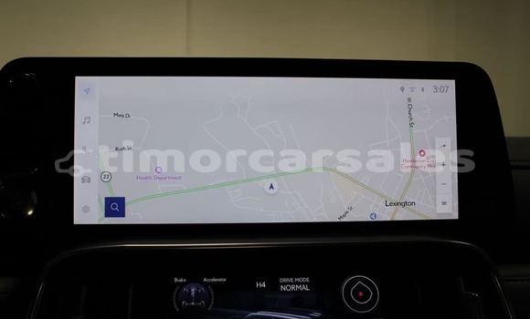 Buy Used Lexus LX White Car in Atabae in Bobonaro Buy Used Lexus LX White Car in Atabae in Bobonaro