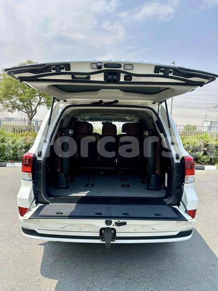 Big with watermark toyota land cruiser cova lima fohorem 3483