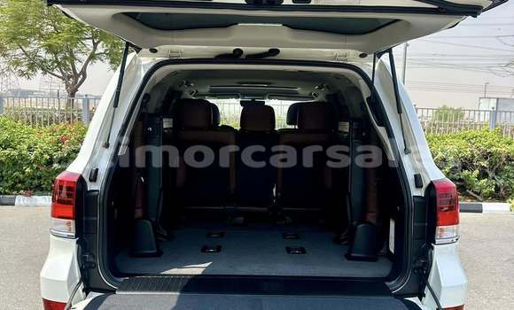 Buy Used Toyota Land Cruiser White Car in Fohorem in Cova Lima Buy Used Toyota Land Cruiser White Car in Fohorem in Cova Lima
