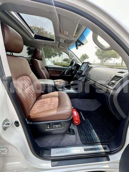 Big with watermark toyota land cruiser cova lima fohorem 3483