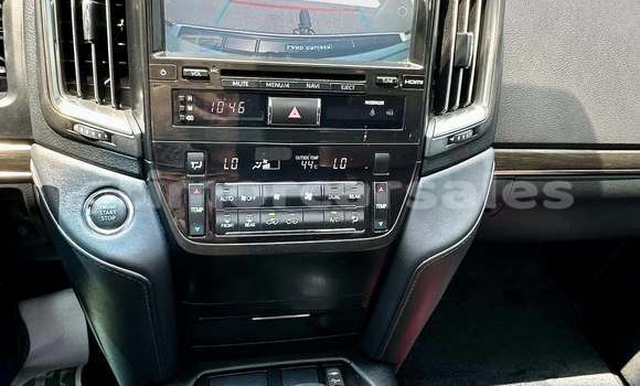 Buy Used Toyota Land Cruiser White Car in Fohorem in Cova Lima Buy Used Toyota Land Cruiser White Car in Fohorem in Cova Lima