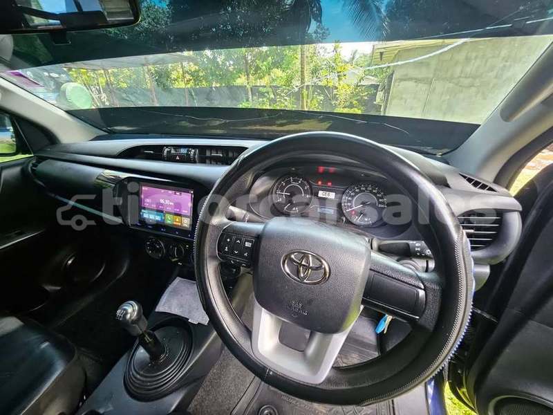 Big with watermark toyota hilux liquica maubara 3484