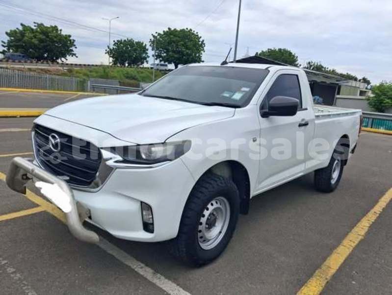 Big with watermark mazda bt 50 cova lima mape 3495