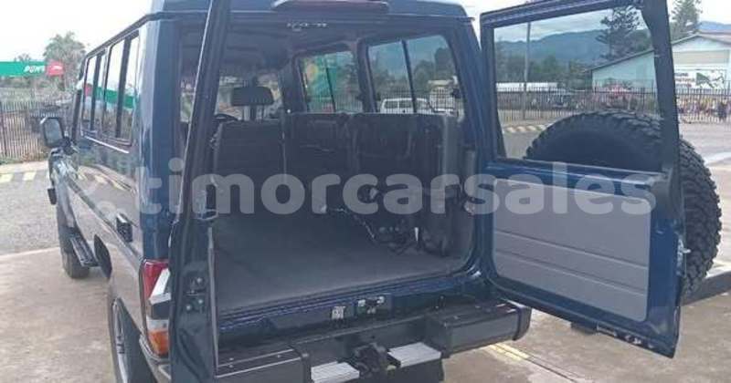 Big with watermark toyota land cruiser cova lima mape 3506