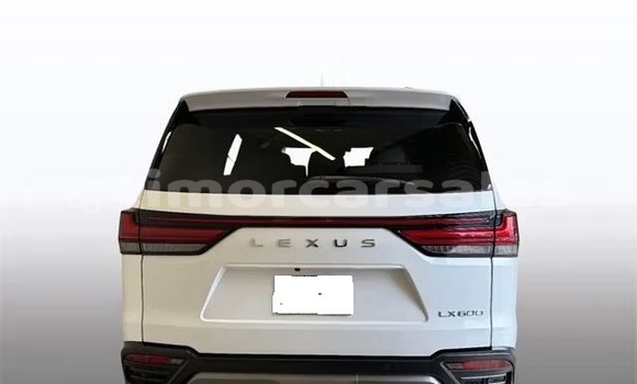 Buy Used Lexus LX White Car in Dili in Dili Buy Used Lexus LX White Car in Dili in Dili