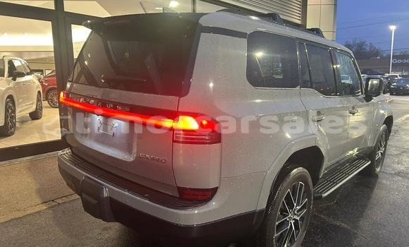 Acheter Occasion Voiture Lexus GX Blanc à Atsabe, Ermera Acheter Occasion Voiture Lexus GX Blanc à Atsabe, Ermera