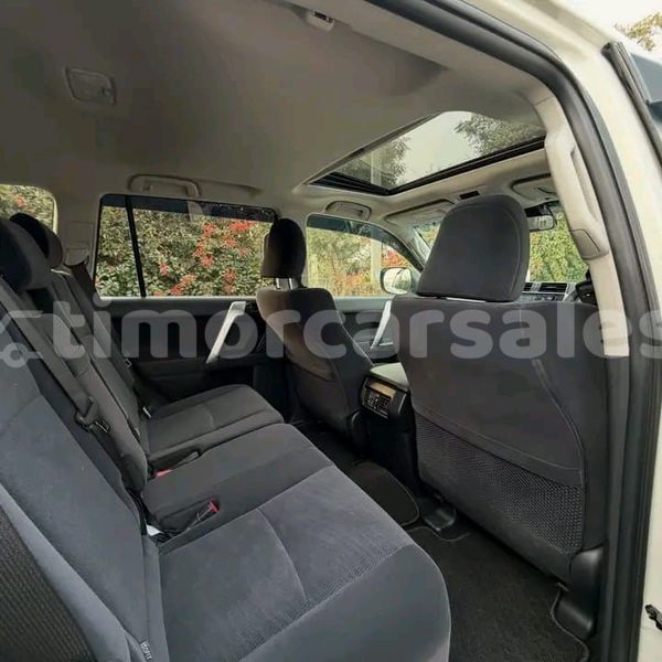 Big with watermark toyota land cruiser prado ermera atsabe 3520