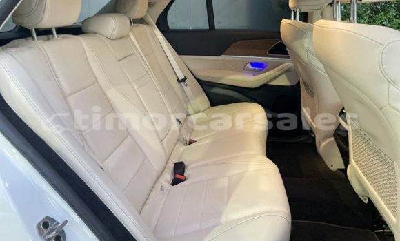 Buy Used Mercedes-Benz GLE White Car in Dotik in Manufahi Buy Used Mercedes-Benz GLE White Car in Dotik in Manufahi