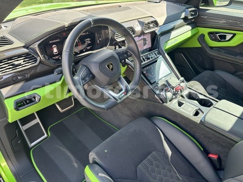 Big with watermark lamborghini urus bobonaro atabae 3528