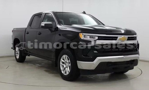 Buy Used Chevrolet Silverado Black Car in Dili in Dili