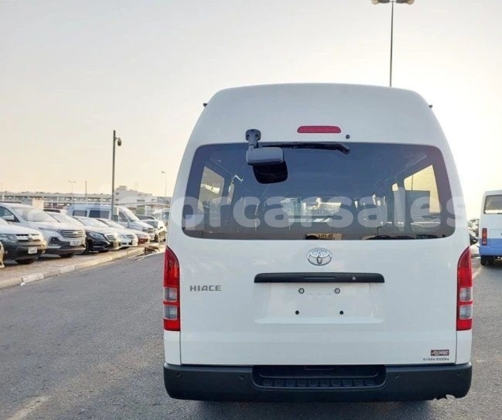 Big with watermark toyota hiace dili dili 3537