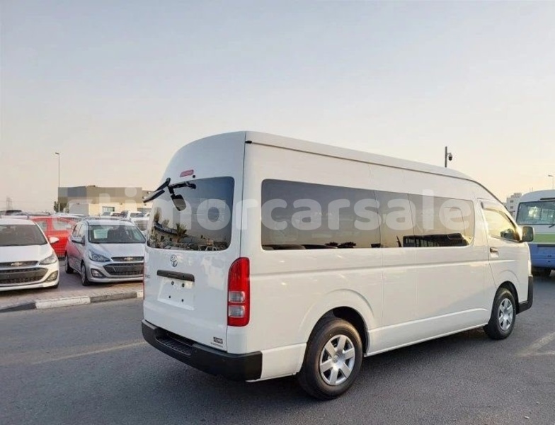Big with watermark toyota hiace dili dili 3537