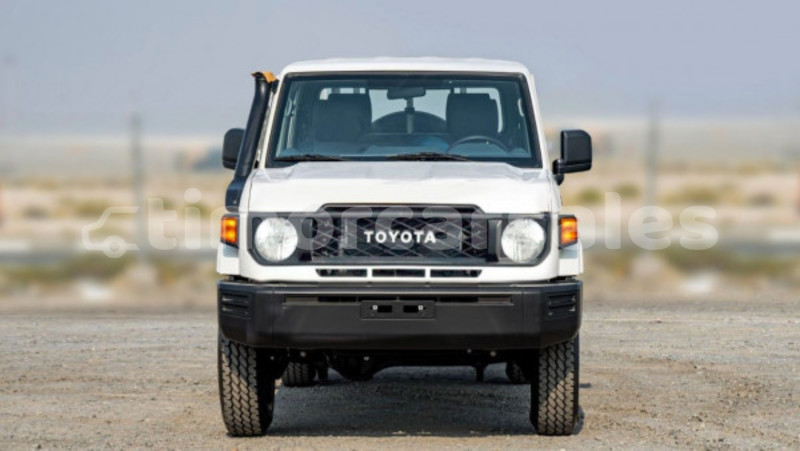 Big with watermark toyota land cruiser dili dili 3544