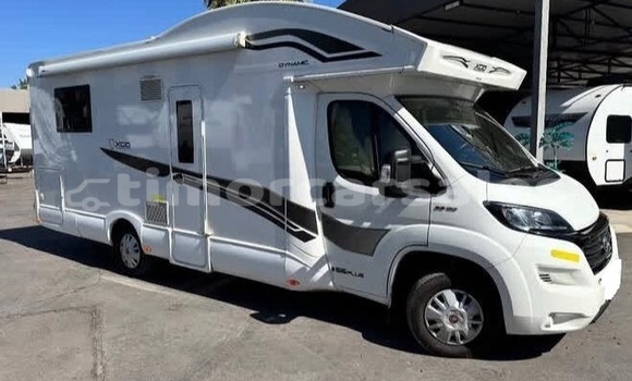 Buy Used Fiat 900T White Car in Dili in Dili