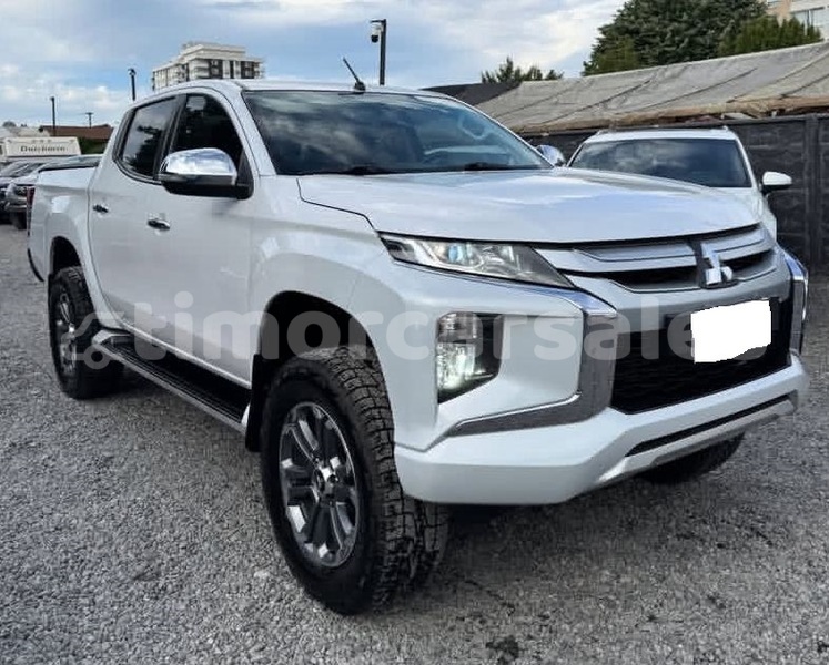 Big with watermark mitsubishi l200 dili dili 3556