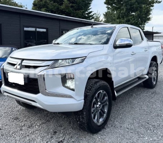 Big with watermark mitsubishi l200 dili dili 3556