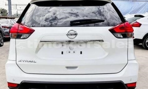 Buy Used Nissan X–Trail White Car in Dili in Dili Buy Used Nissan X–Trail White Car in Dili in Dili