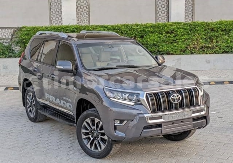 Big with watermark toyota land cruiser prado dili dili 3560
