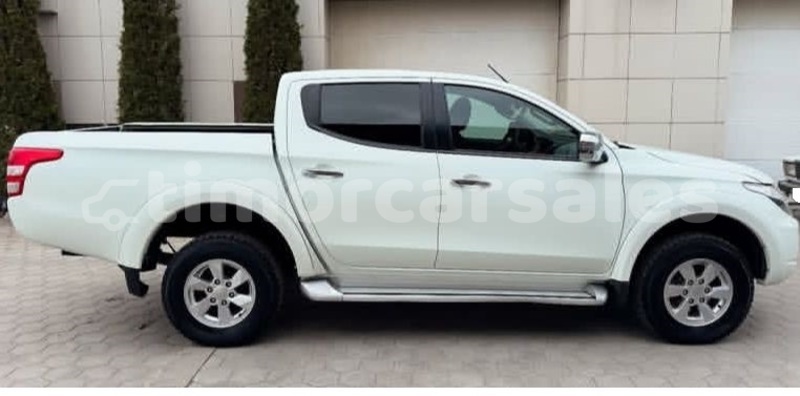 Big with watermark mitsubishi l200 dili dili 3564