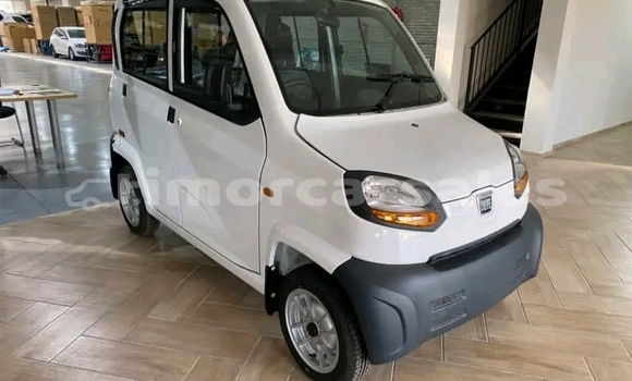 Buy New Bajaj Qute White Car in Auba in Bobonaro Buy New Bajaj Qute White Car in Auba in Bobonaro