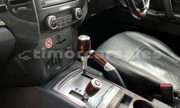 Buy Used Mitsubishi Pajero Beige Car in Dili in Dili Buy Used Mitsubishi Pajero Beige Car in Dili in Dili