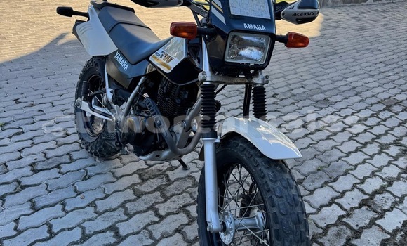 Acheter Occasion Moto Yamaha TW Noir à Dili, Dili Acheter Occasion Moto Yamaha TW Noir à Dili, Dili