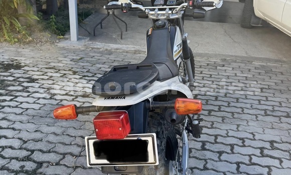 Acheter Occasion Moto Yamaha TW Noir à Dili, Dili Acheter Occasion Moto Yamaha TW Noir à Dili, Dili