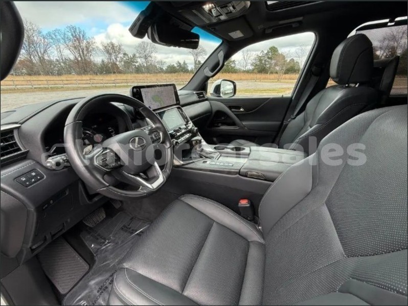 Big with watermark lexus lx bobonaro atabae 3585