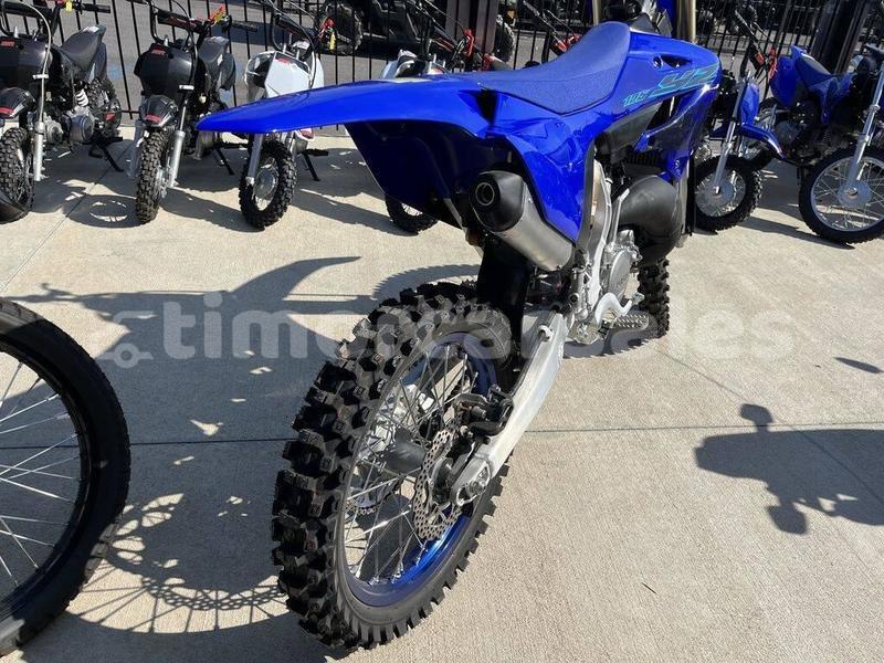 Big with watermark yamaha tmax lautem laga 3586