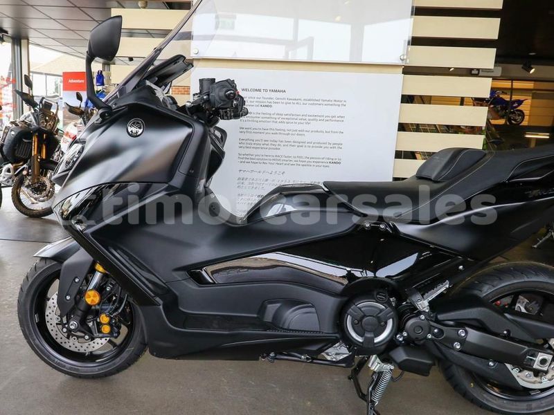 Big with watermark yamaha tmax lautem laga 3586